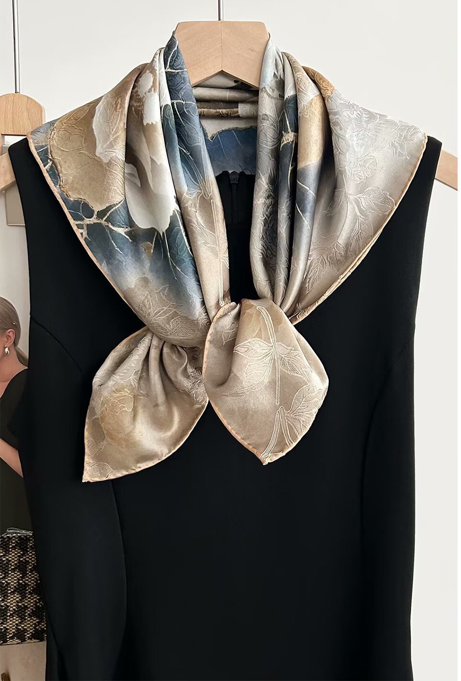 国色天香 · 上身